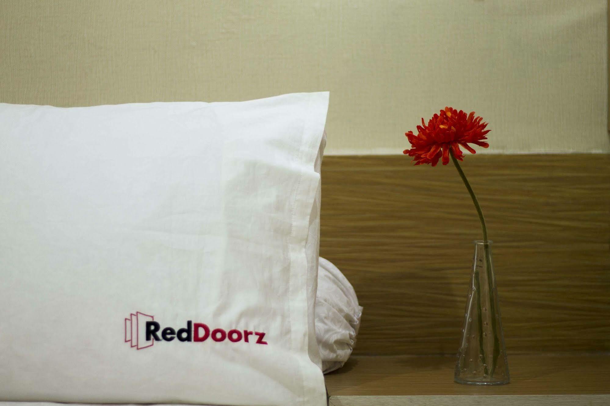 Reddoorz @ Umalas Seminyak Exterior foto